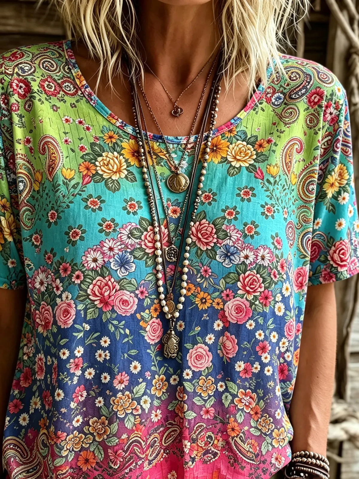 Women's Paisley Rose Gradient Floral Print Crew Neck Short Sleeve T-Shirt