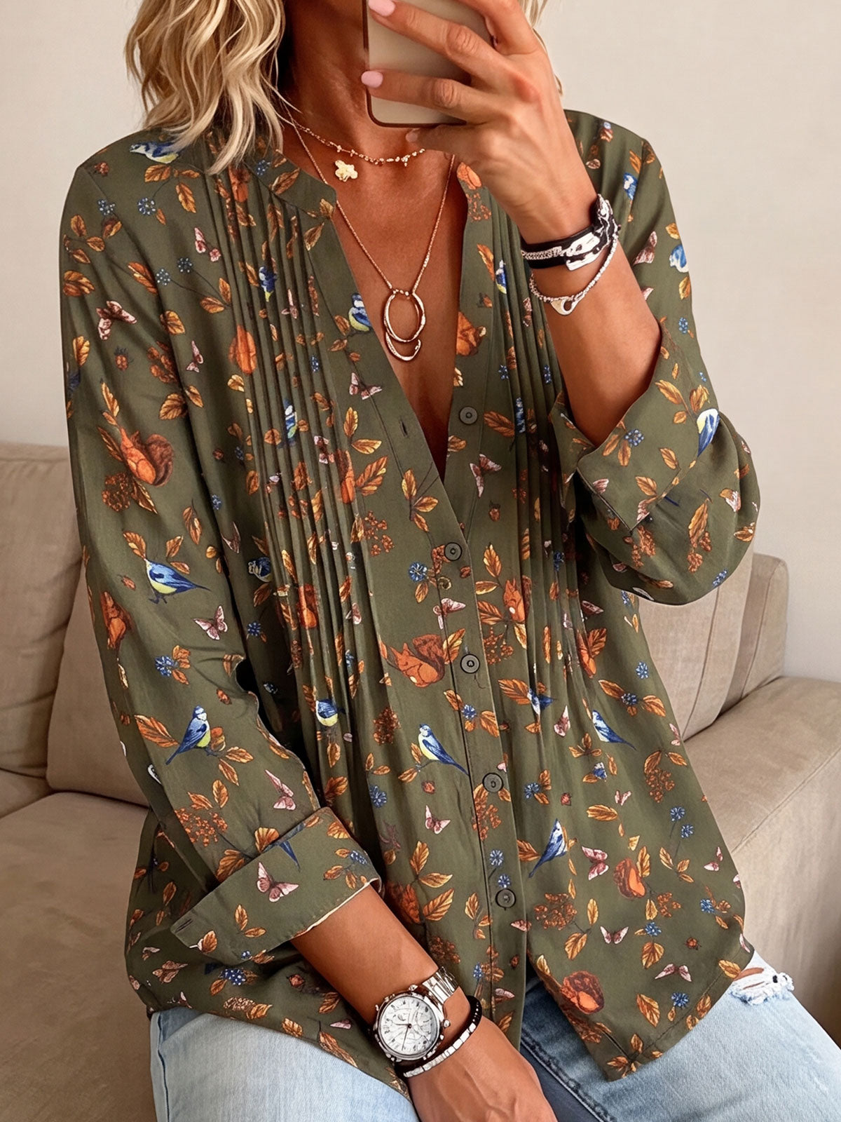 Women’s Pintuck V-Neck Wildlife Print Loose Button Down Blouse