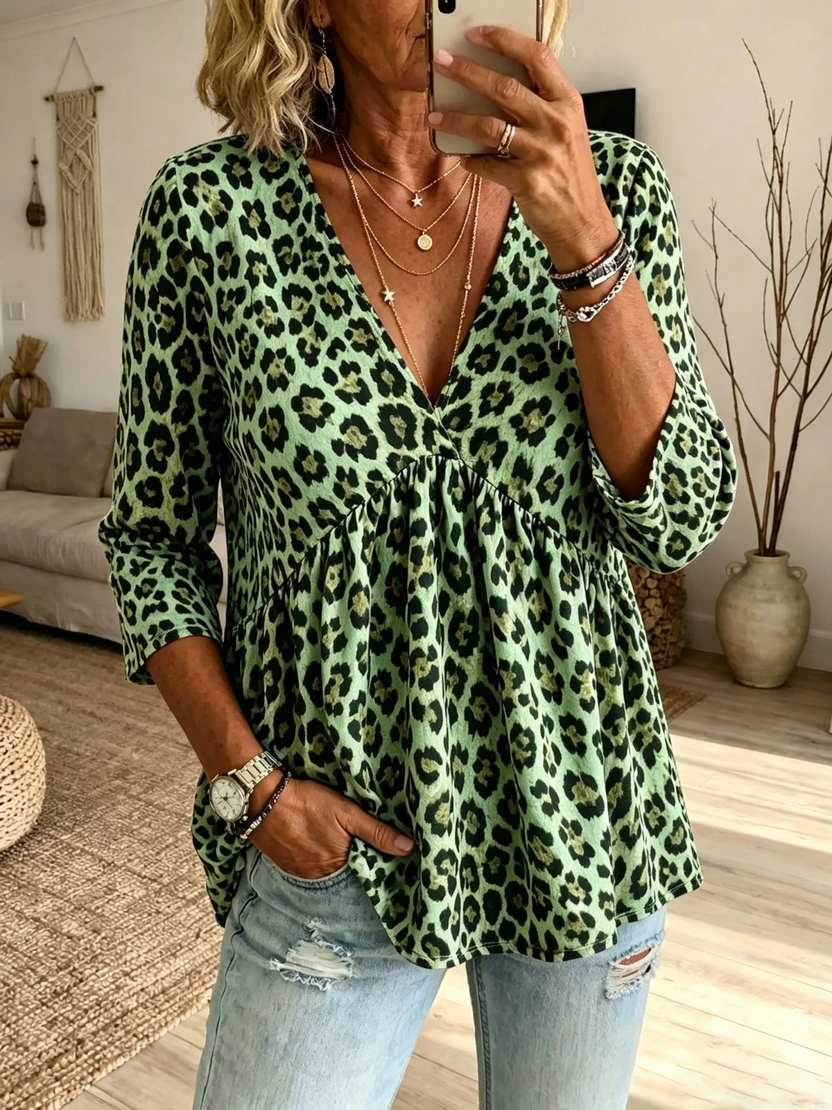 Women's Classic Leopard Print V-Neck Babydoll 3/4 Sleeve Top