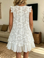 Women's Sleeveless Floral Lace Shift Dress