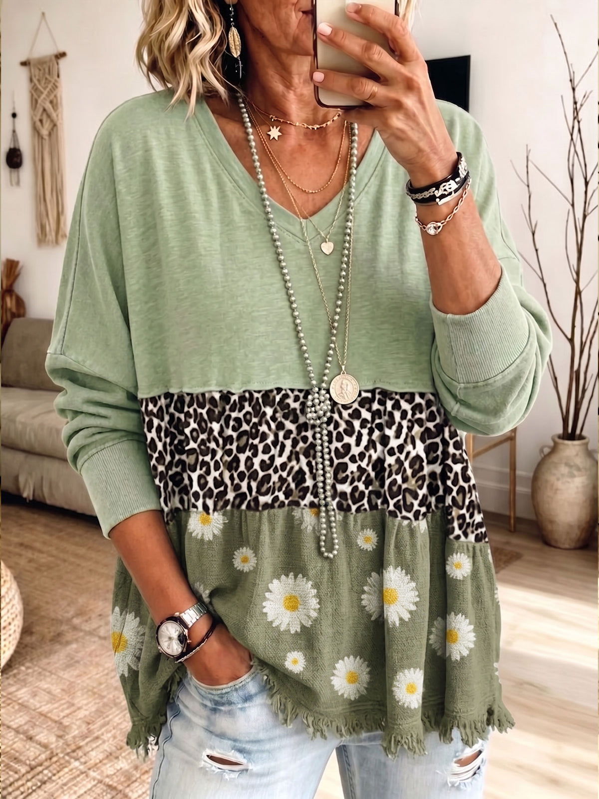 Women Boho Color Block Top Leopard Daisy Print Frayed Hem V‑Neck Long Sleeve Blouse