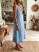 Women Washed Denim V-neck Sleeveless Midi Dress